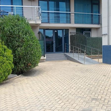 Modern 2 Bedroom Apartment In Top Location In Sunny Beach Just 150 Meters From Casino Platinum 외부 사진