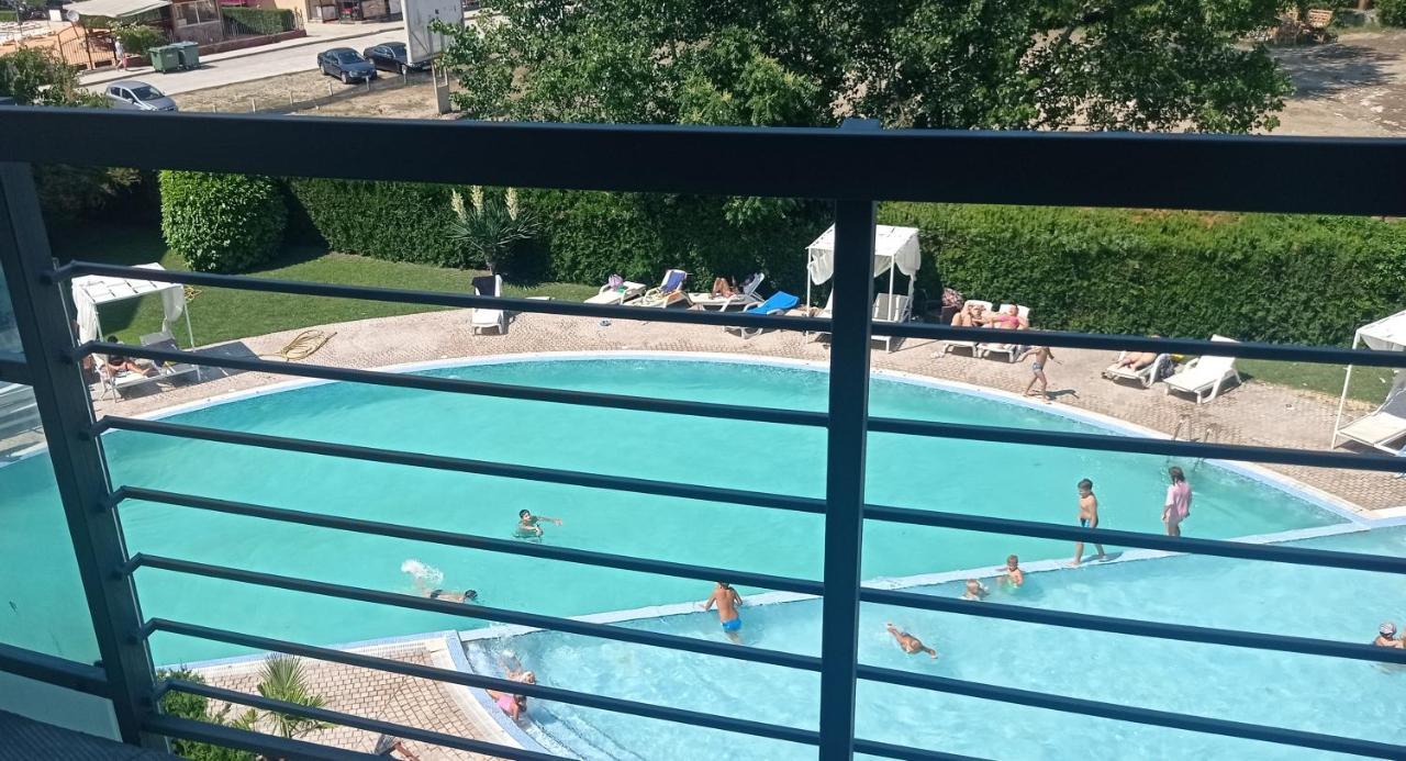 Modern 2 Bedroom Apartment In Top Location In Sunny Beach Just 150 Meters From Casino Platinum 외부 사진